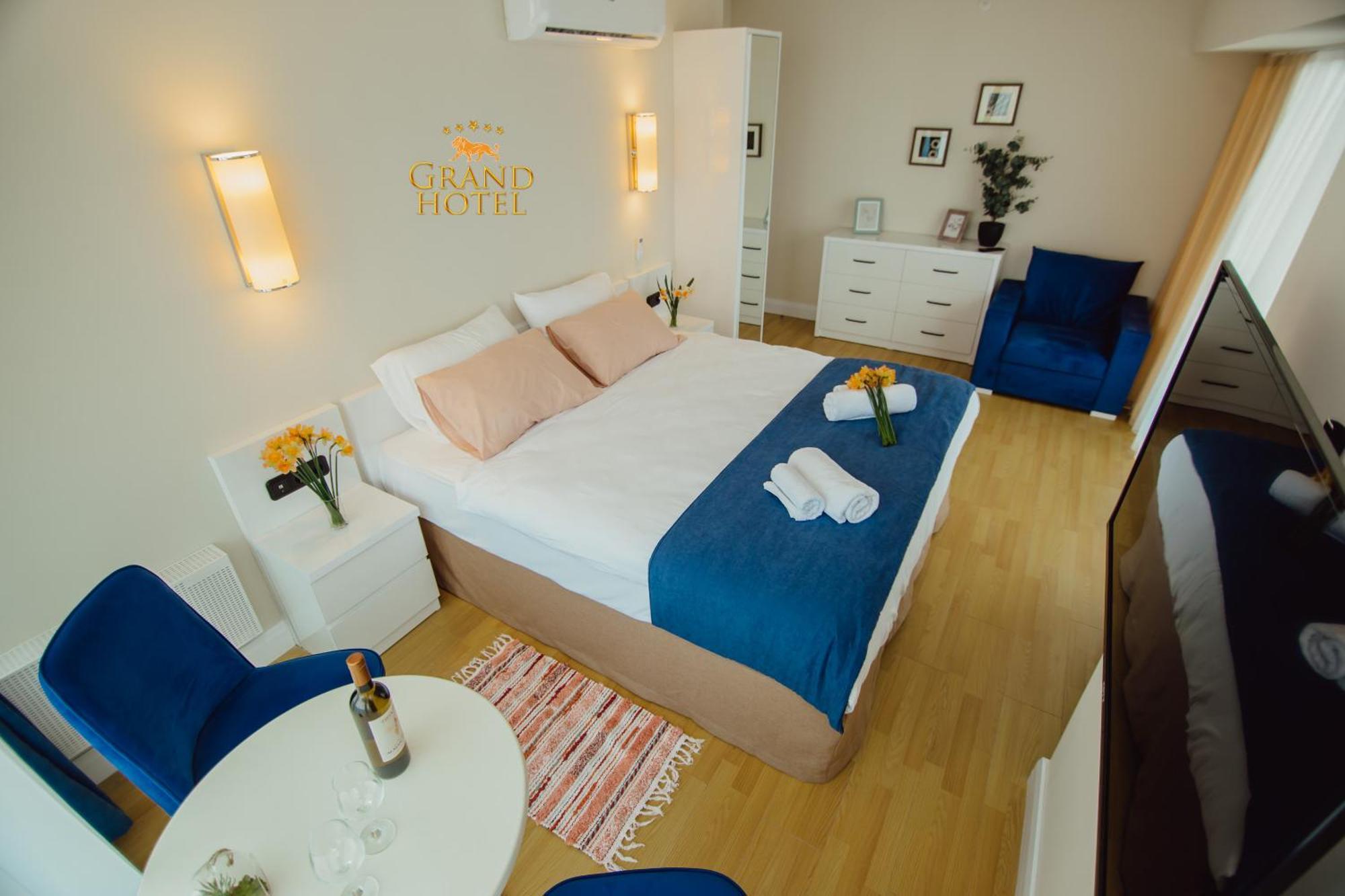 Grand Hotel ☆ Orbi City Batumi Kültér fotó