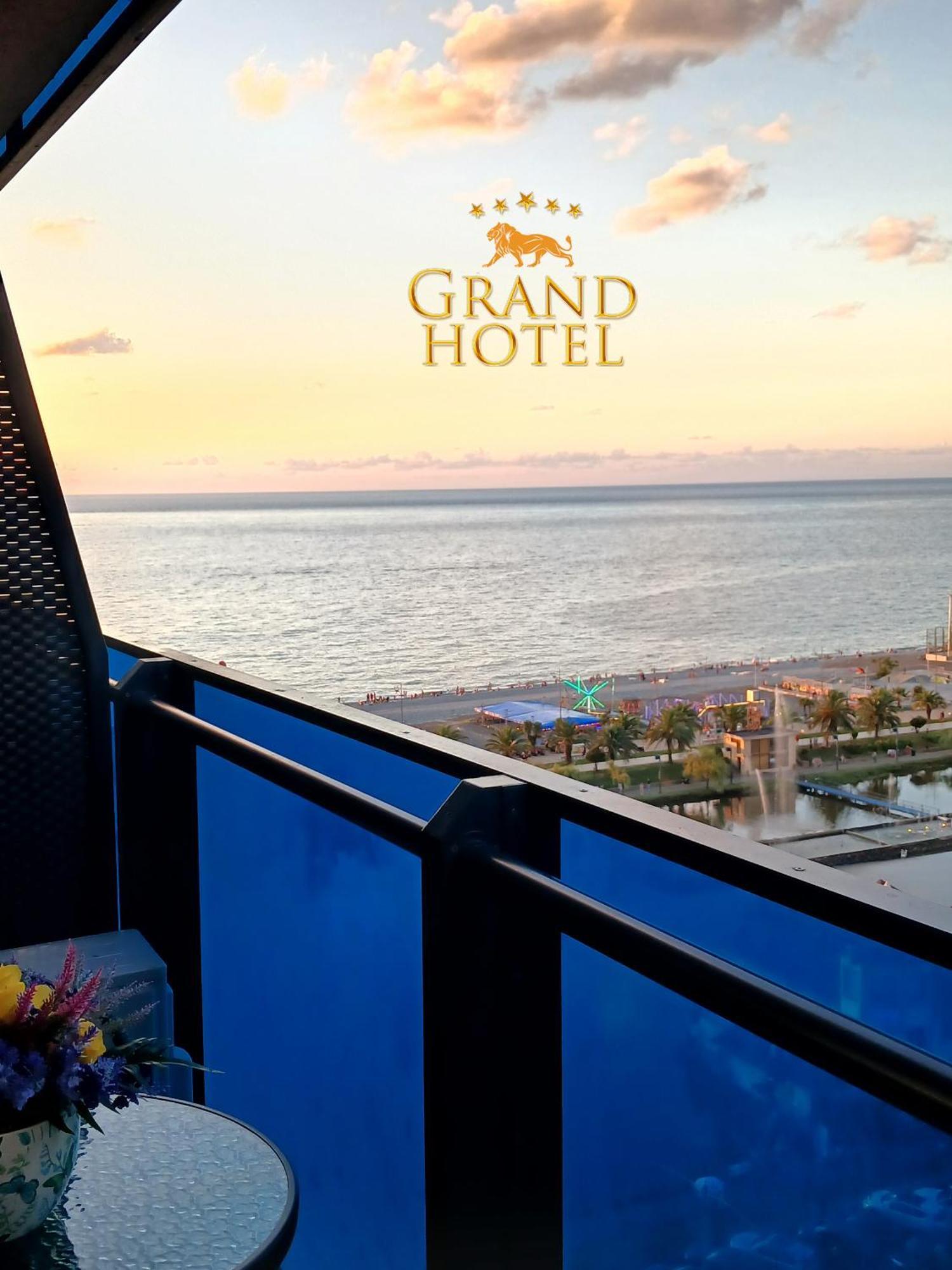 Grand Hotel ☆ Orbi City Batumi Kültér fotó